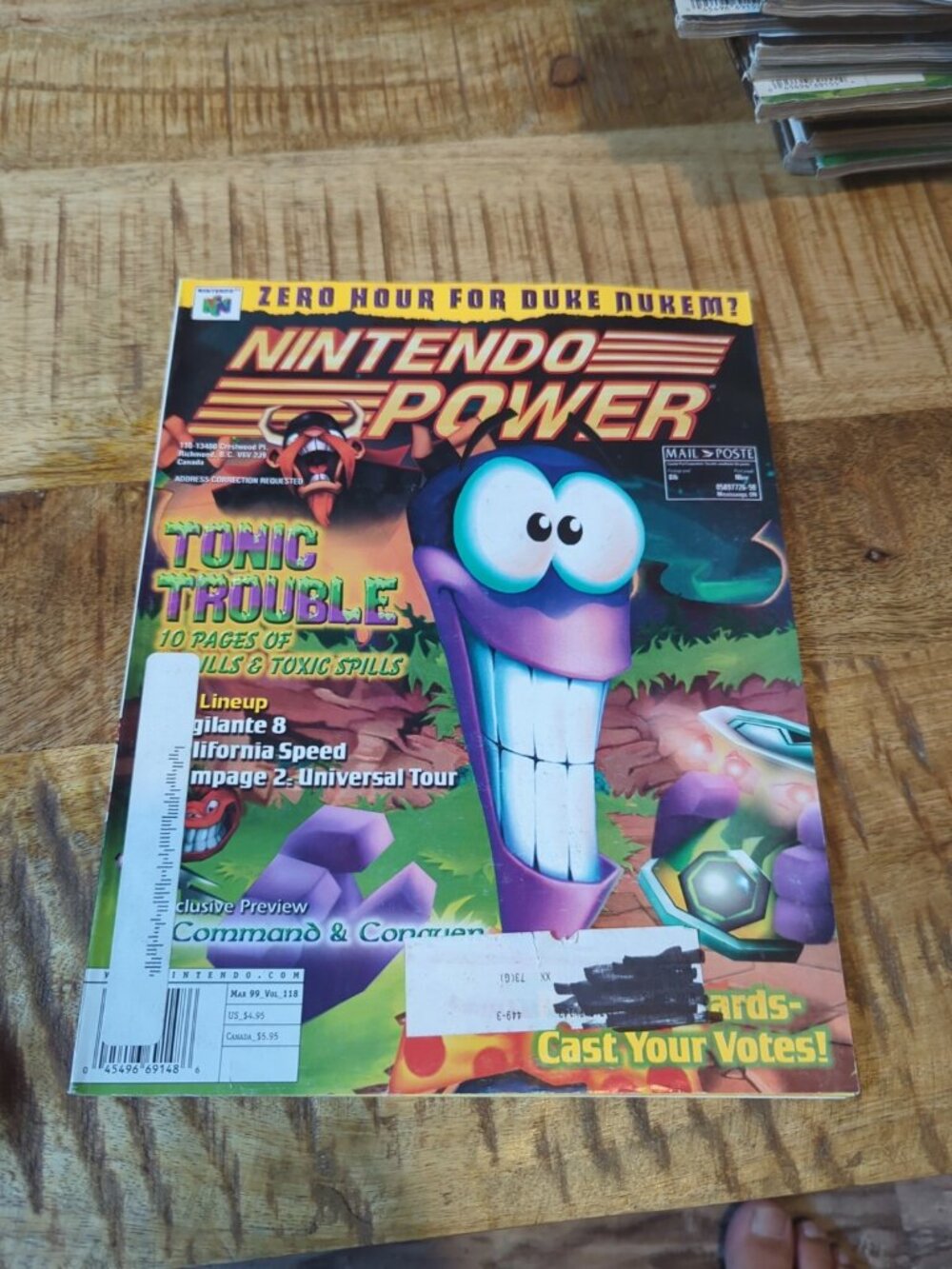 Nintendo Power Magazine Vol 118, March 1999. Tonic Trouble, w/ Card & Posters